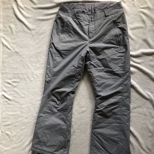 Light gray Columbia women’s snow pants